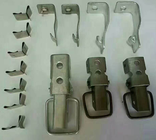 電纜橋架附配件